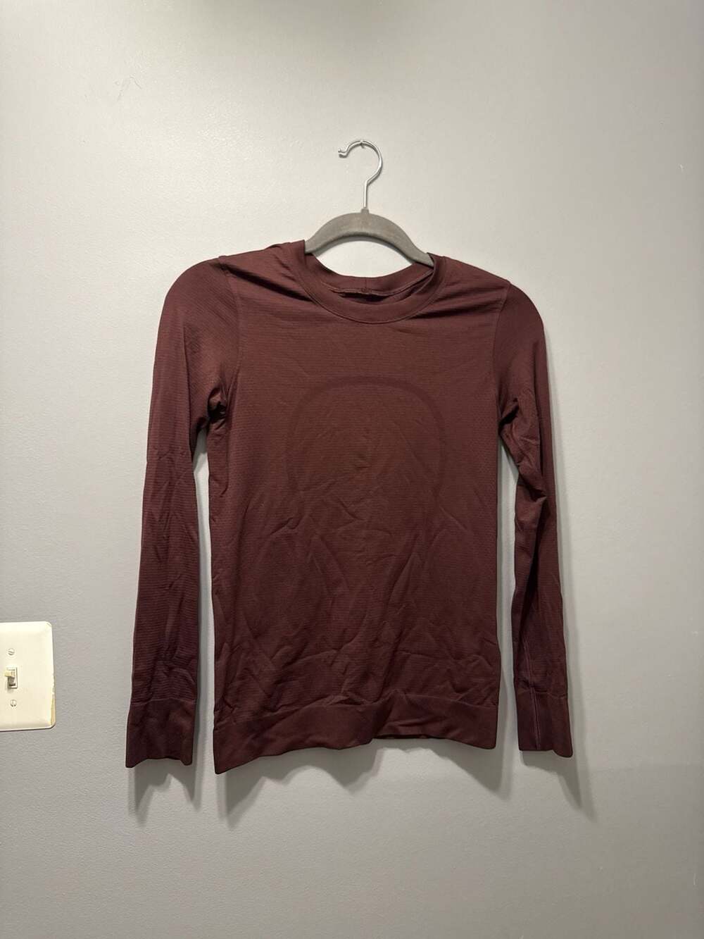 Lululemon Swiftly Tech Long-Sleeve Shirt 2.0 in Red Merlot